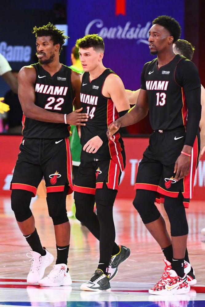 个赛区的杰 个赛区的杰